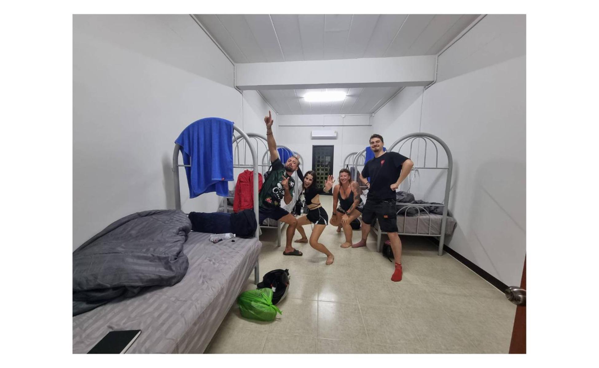 The Savannah Hostel Pai Bagian luar foto