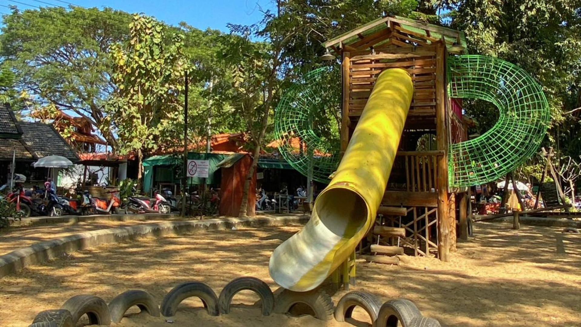 The Savannah Hostel Pai Bagian luar foto